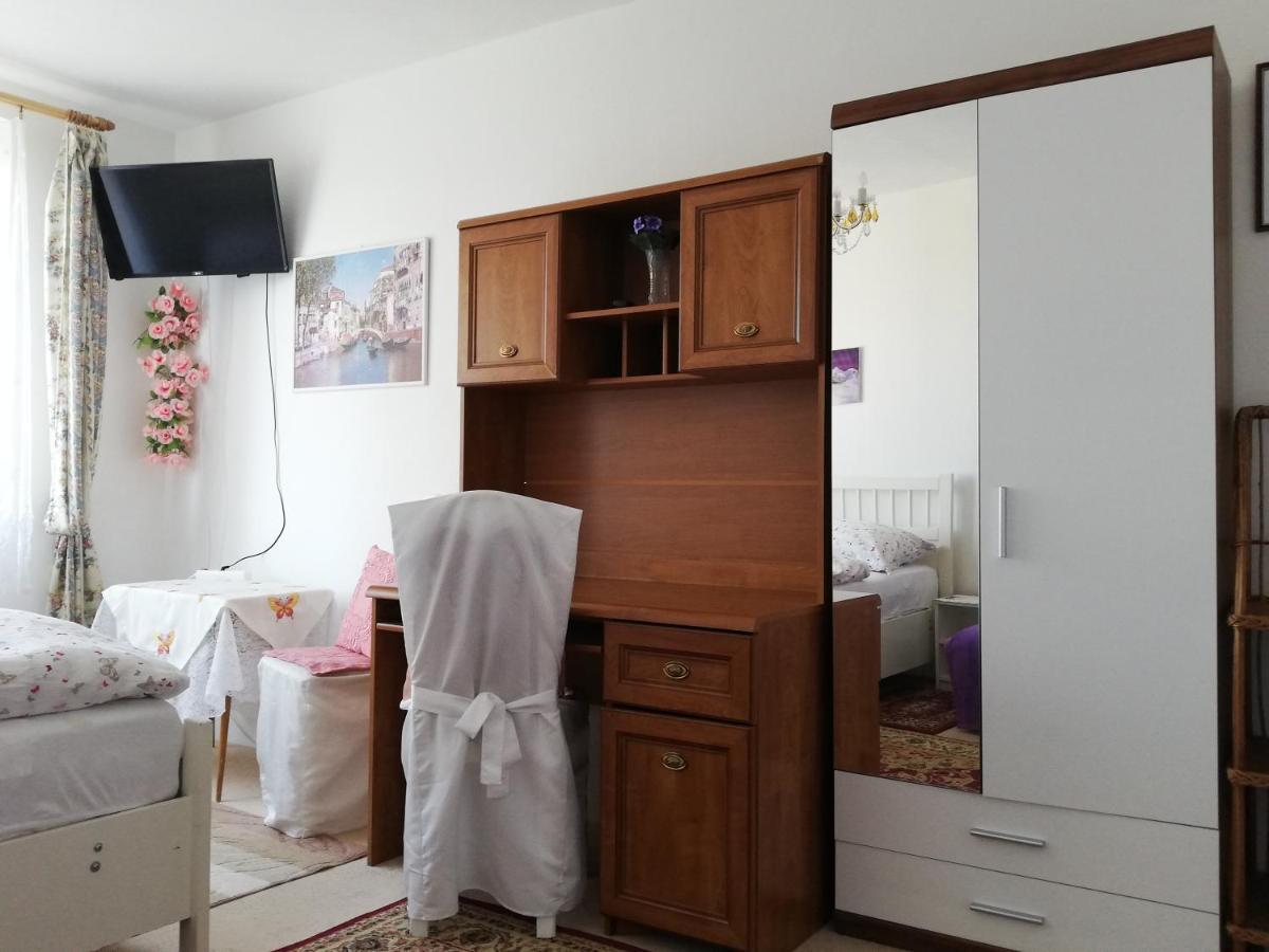 Apartments Meixner มาเรียอานซเกลาซนี ภายนอก รูปภาพ