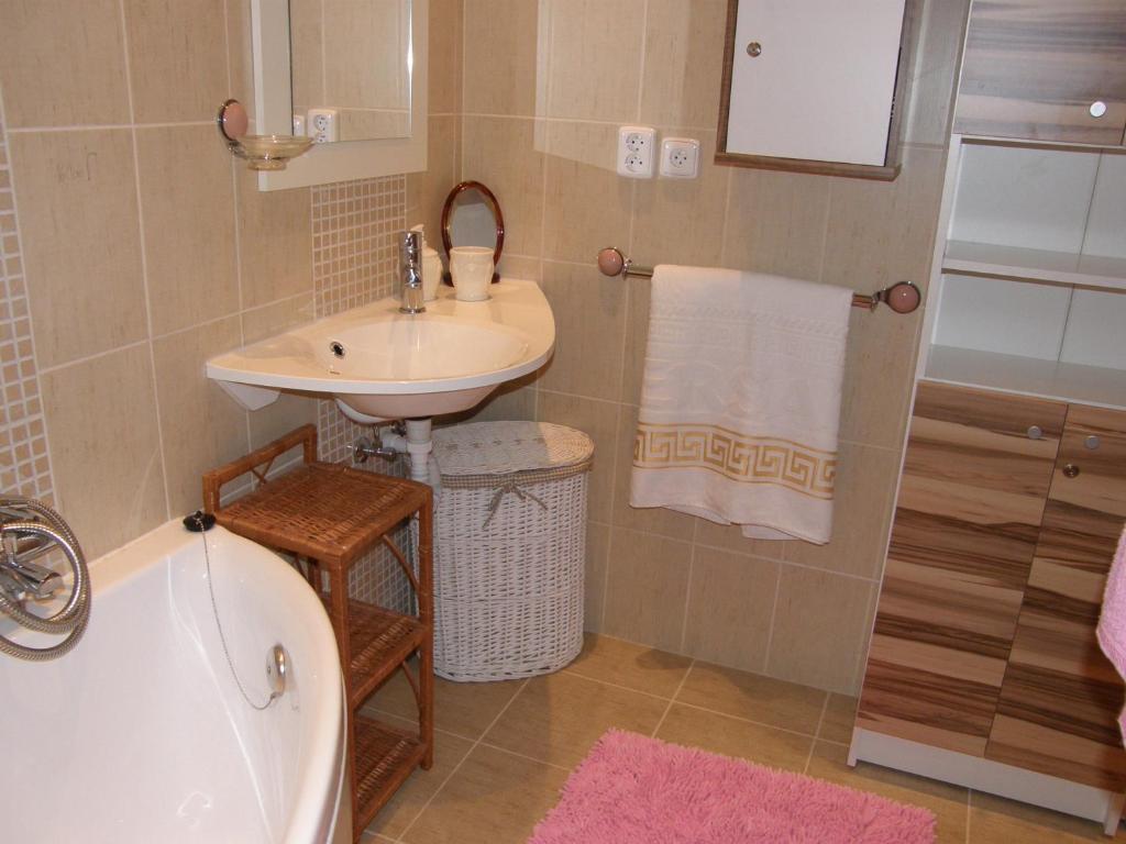 Apartments Meixner มาเรียอานซเกลาซนี ภายนอก รูปภาพ